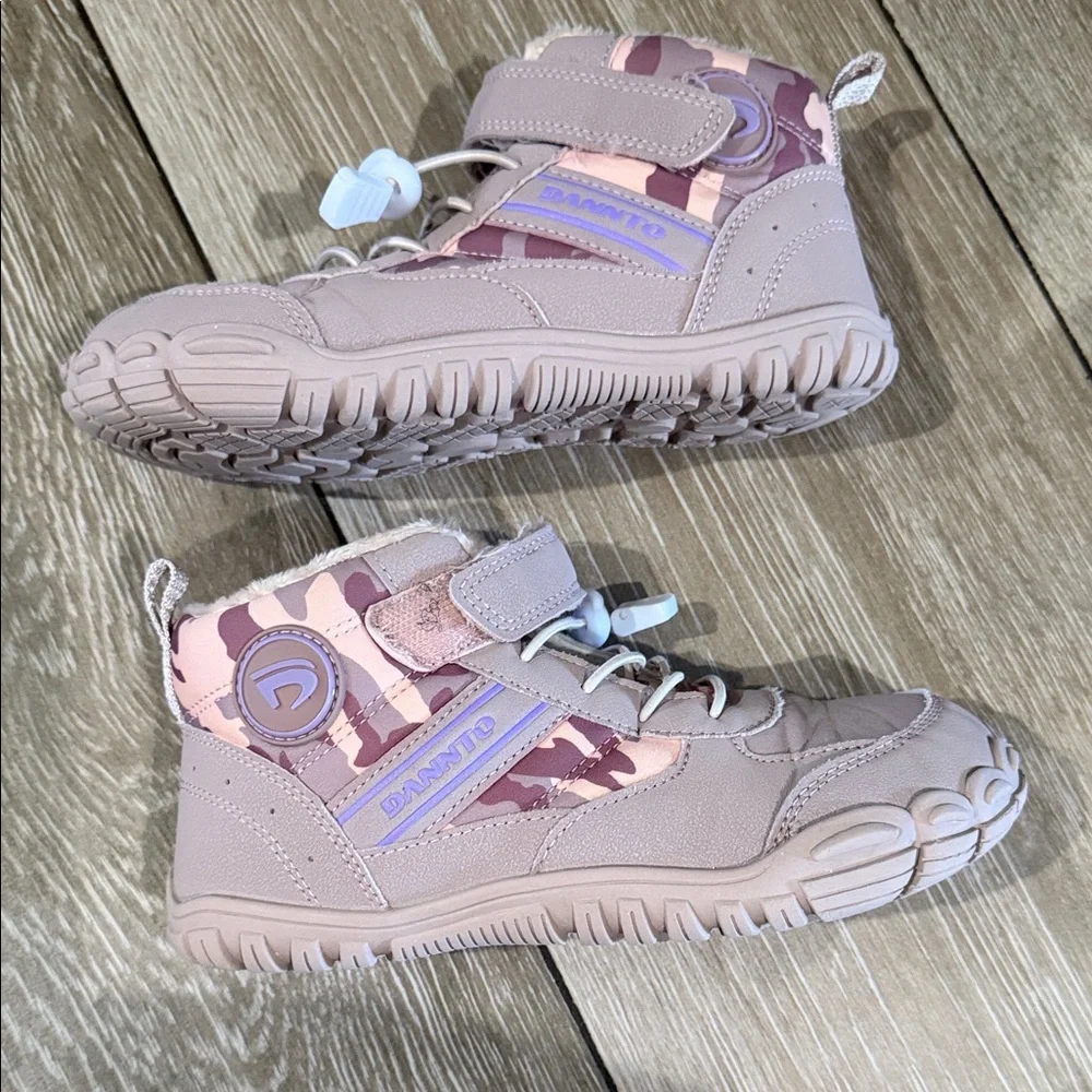 Cozy Pink Camo Kids Boots